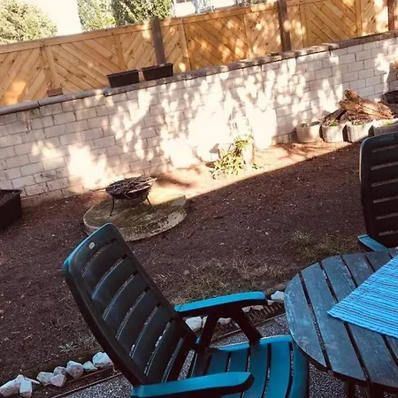 아파트 Haus Im Garten „zentral Und Doch Sehr Ruhig“ *